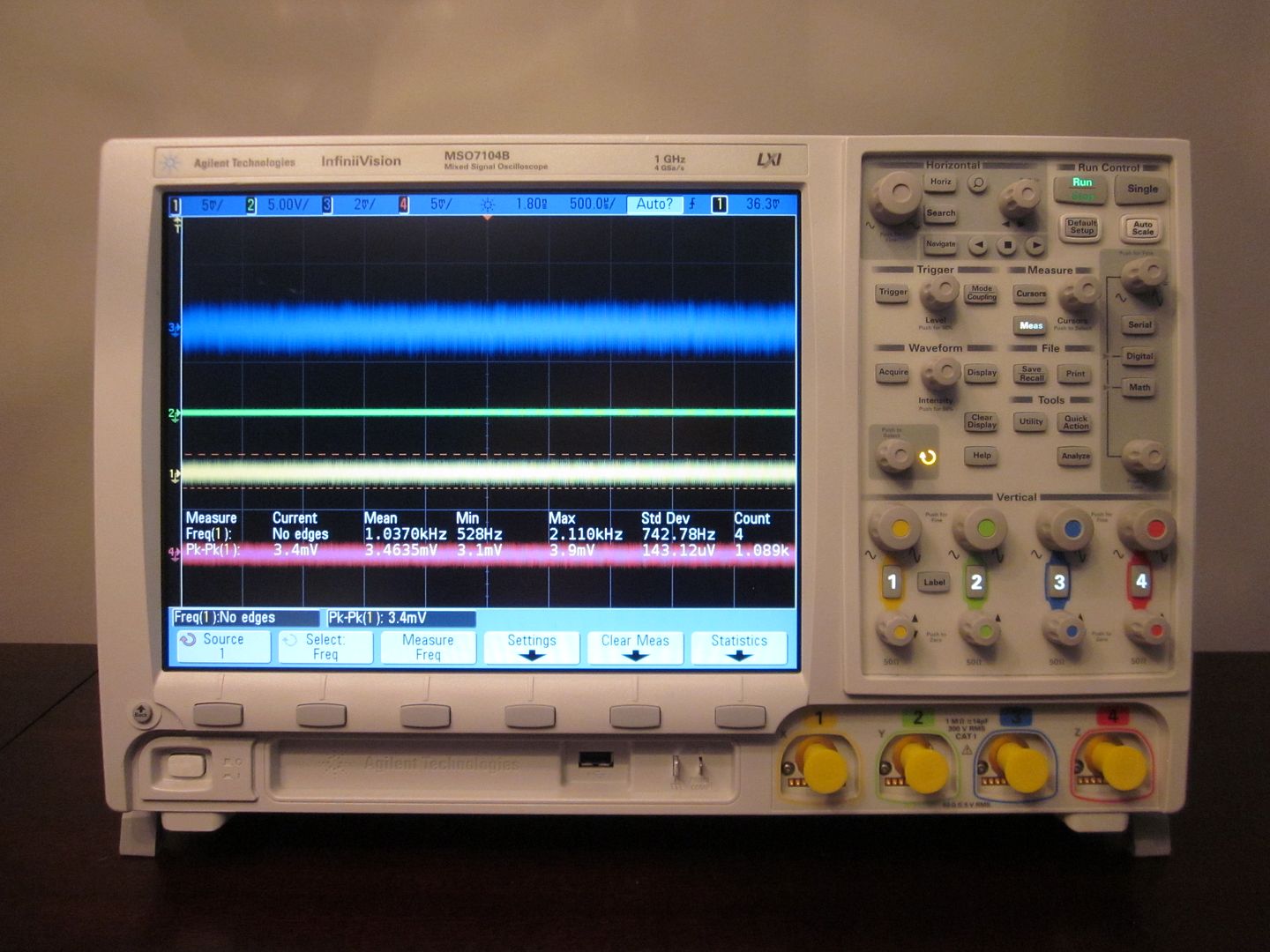 Agilent HP MSO7104B 1 GHz, 4 Channel Digital / Analog Mixed Signal ...